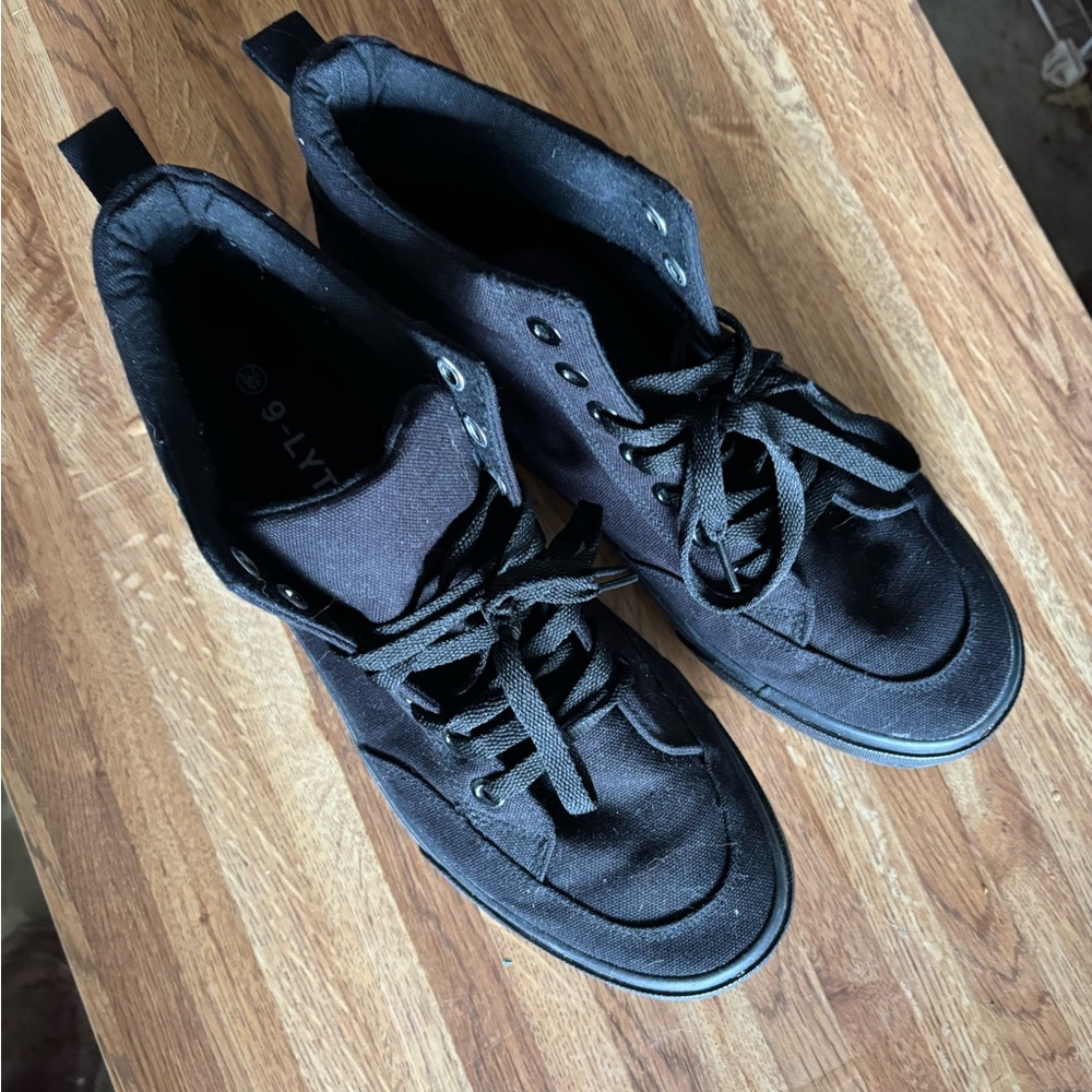 Black High-Top Men's Sneakers